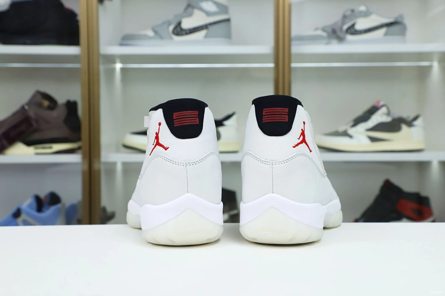 RETRO PLATINUM JORDAN AIR XI 11 TINT 0914